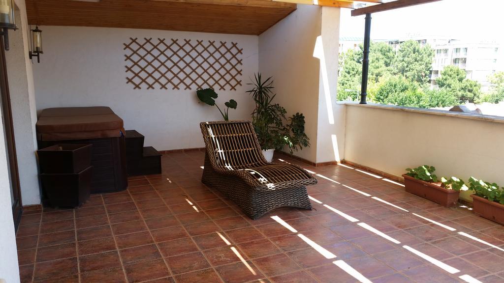 Villa Maria Revas Sunny Beach Eksteriør billede